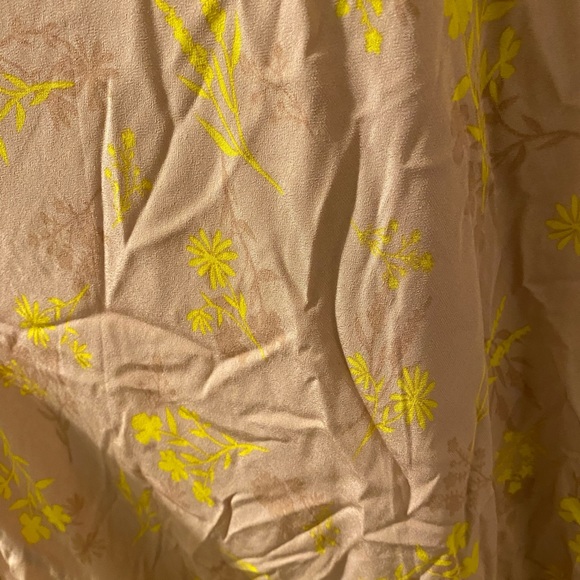 Astr the Label In Your Dreams Floral Midi Dress - Picture 5 of 6